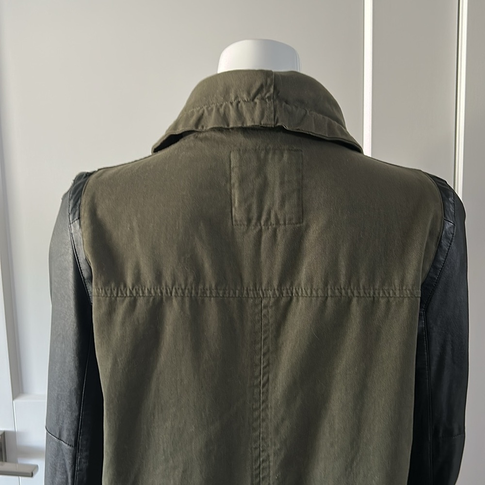 Love Destroyed Waterfall Bikers Jacket Cdn 🇨🇦 made - Picture 11 of 15